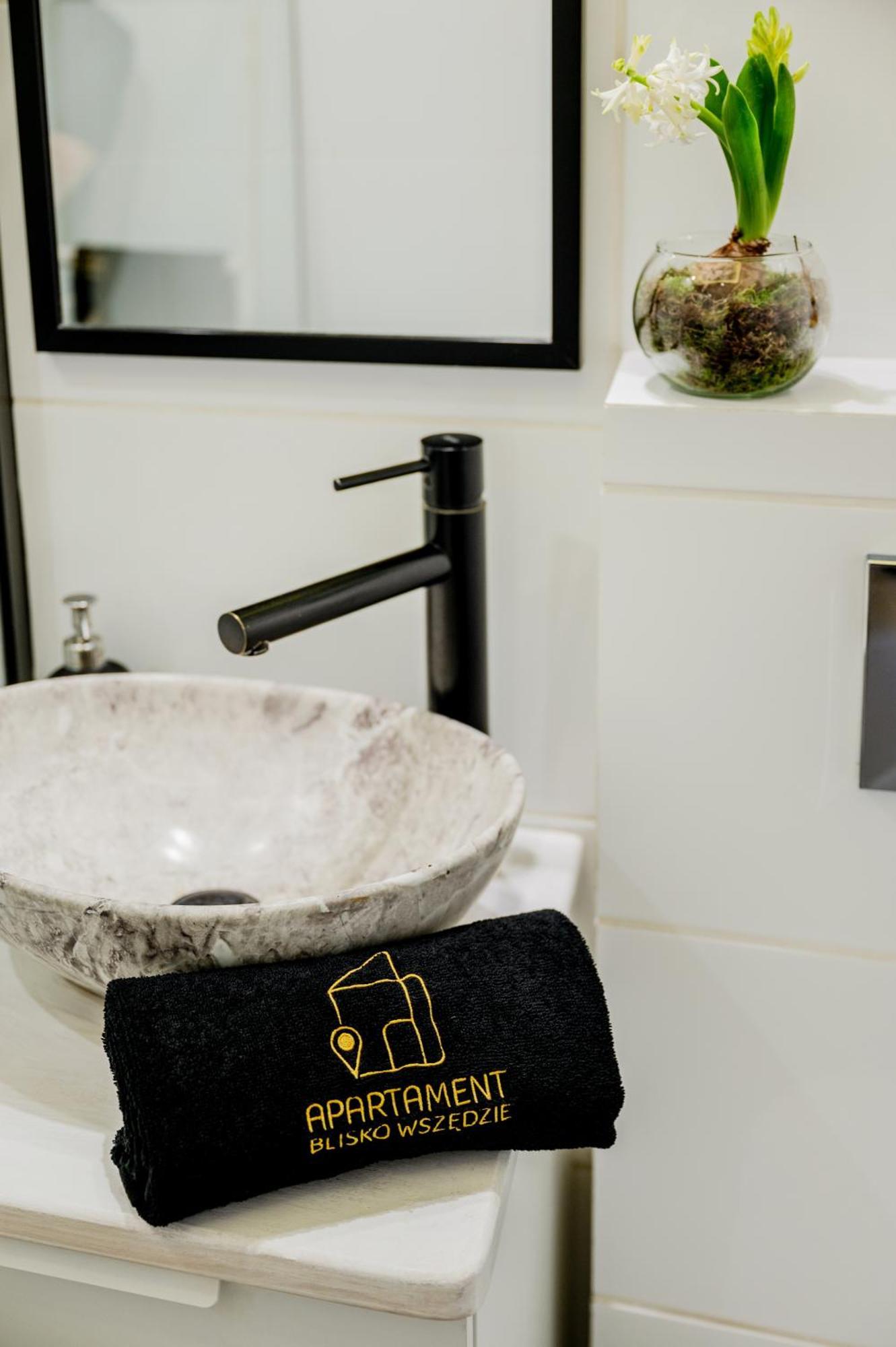 Apartament Blisko Wszedzie Ostrowiec Świętokrzyski 外观 照片